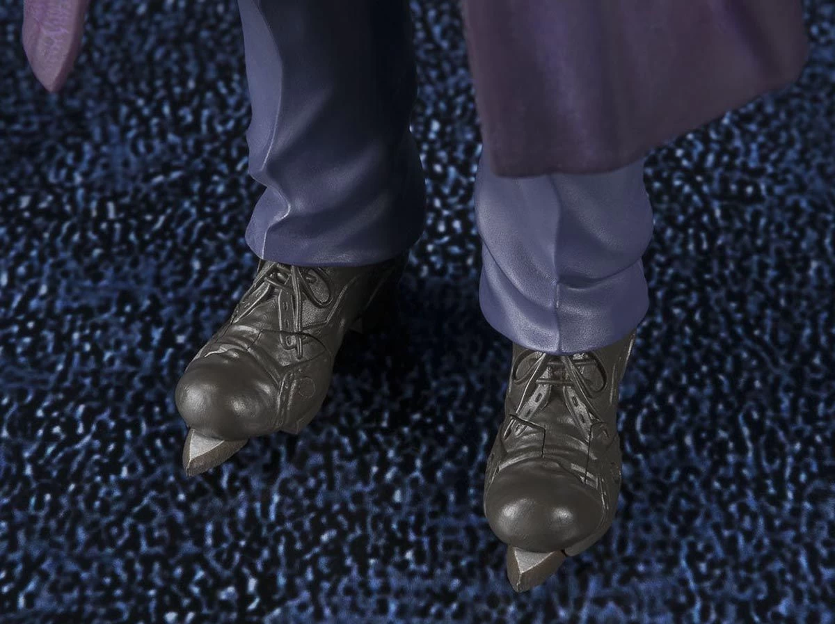 The Dark Knight - The Joker S.H.Figuarts Figur – Bild 6