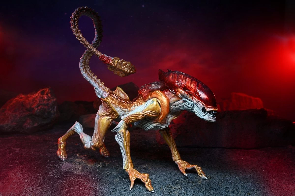NECA Kenner Tribute Panther Alien - Action Figur – Bild 10